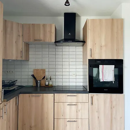 Apartment T2 Ideal Pour Couple Bruges